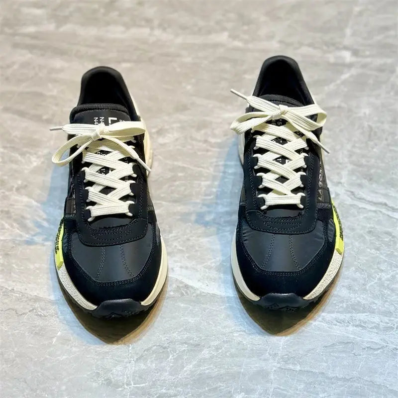 Chaussures de sport athlétique