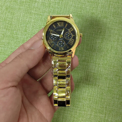 Reloj de oro de lujo