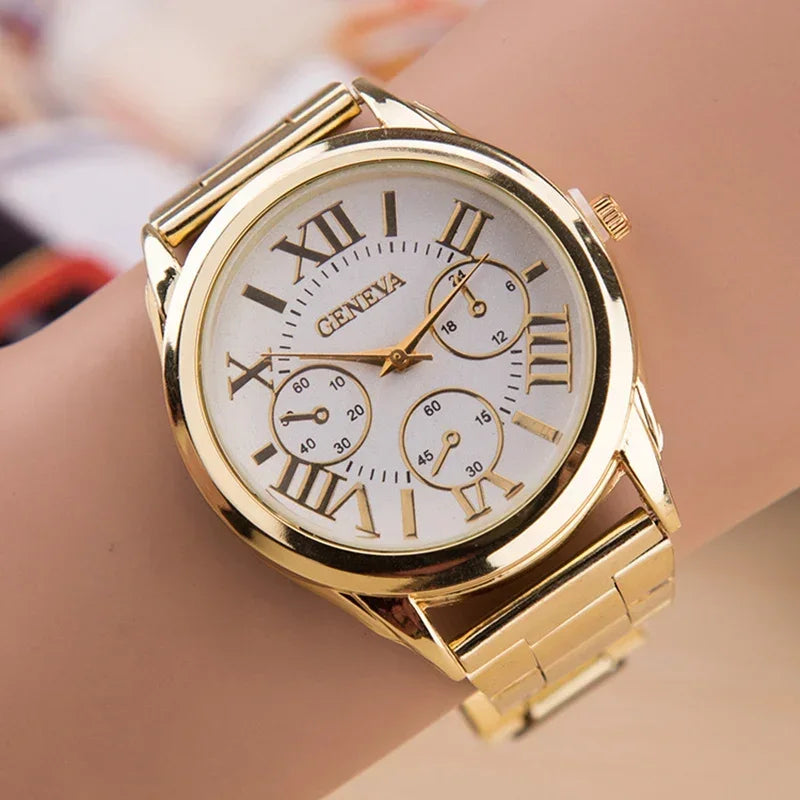 Reloj de oro de lujo