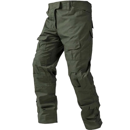Combinaison tactique militaire