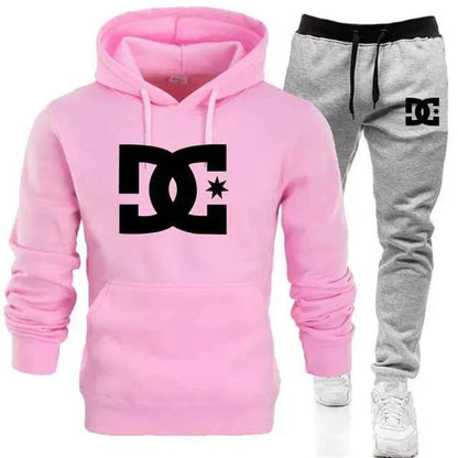 Ensemble sweat a capuche et pantalon de jogging